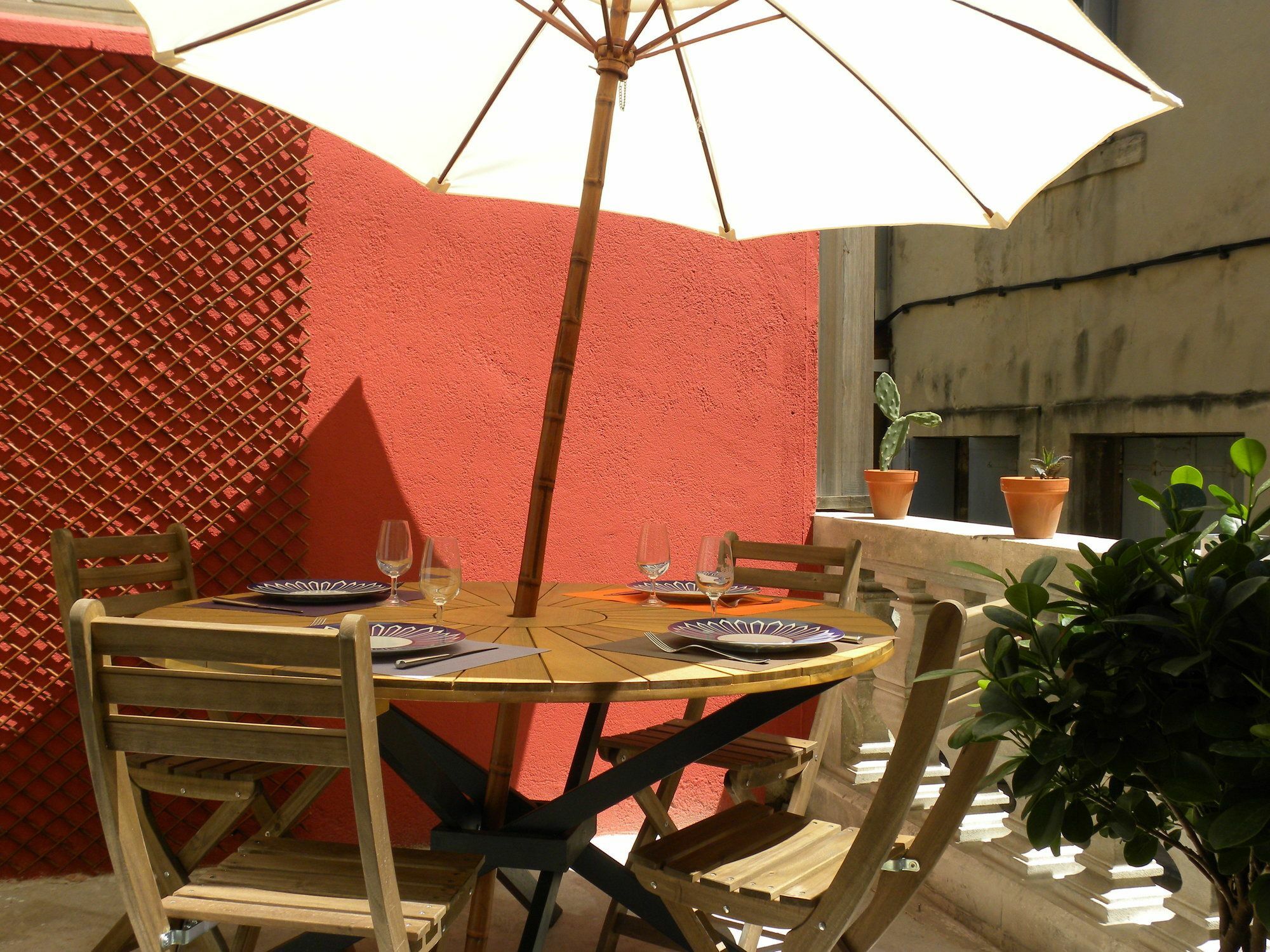 La Terrasse Du Marche Aux Fleurs Apartment Montpellier Exterior photo